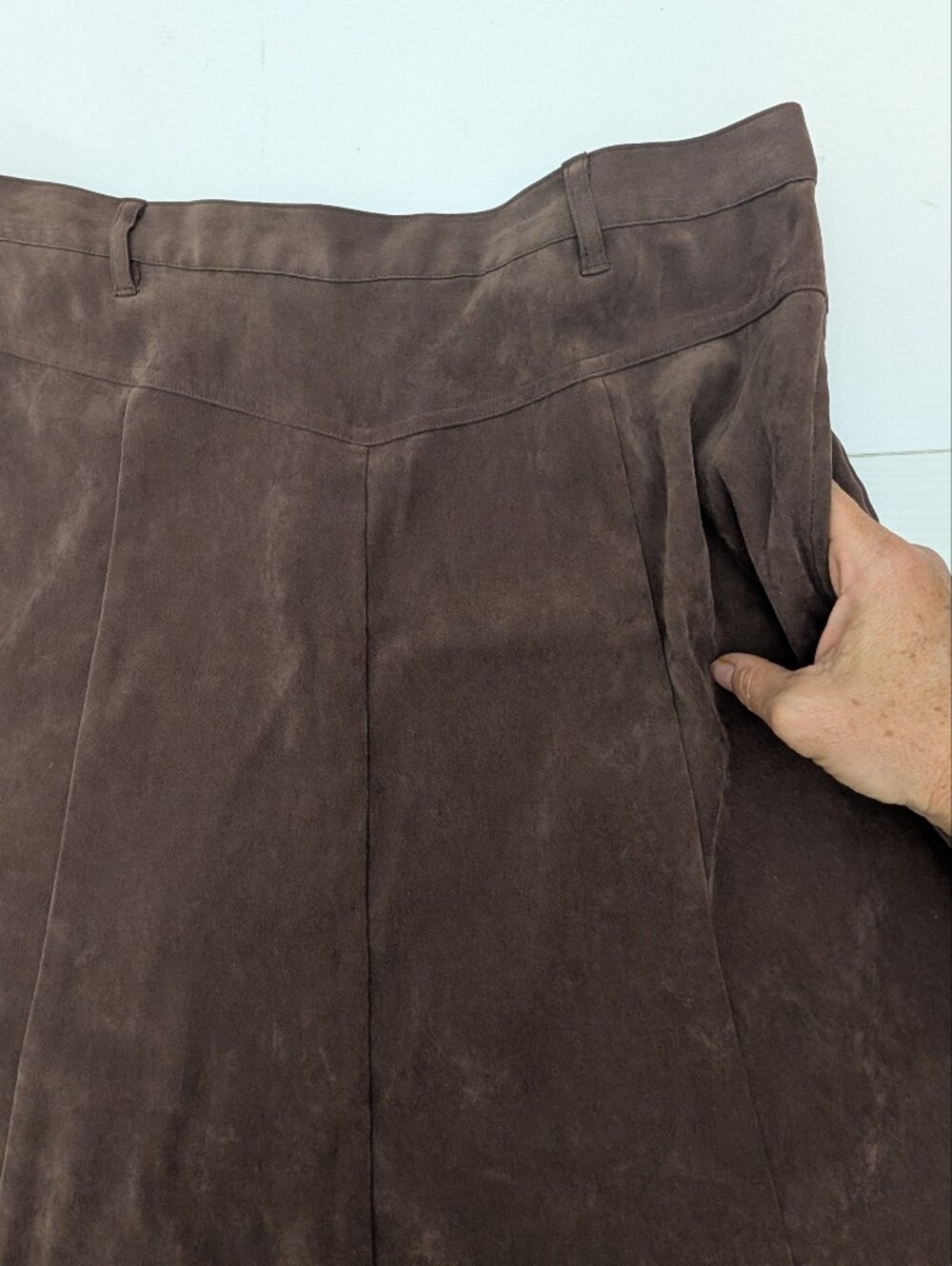 Orvis Vintage Brown Faux Suede A-Line Midi Skirt Sz 12 Pockets Fall Photo Shoot - Picture 8 of 11